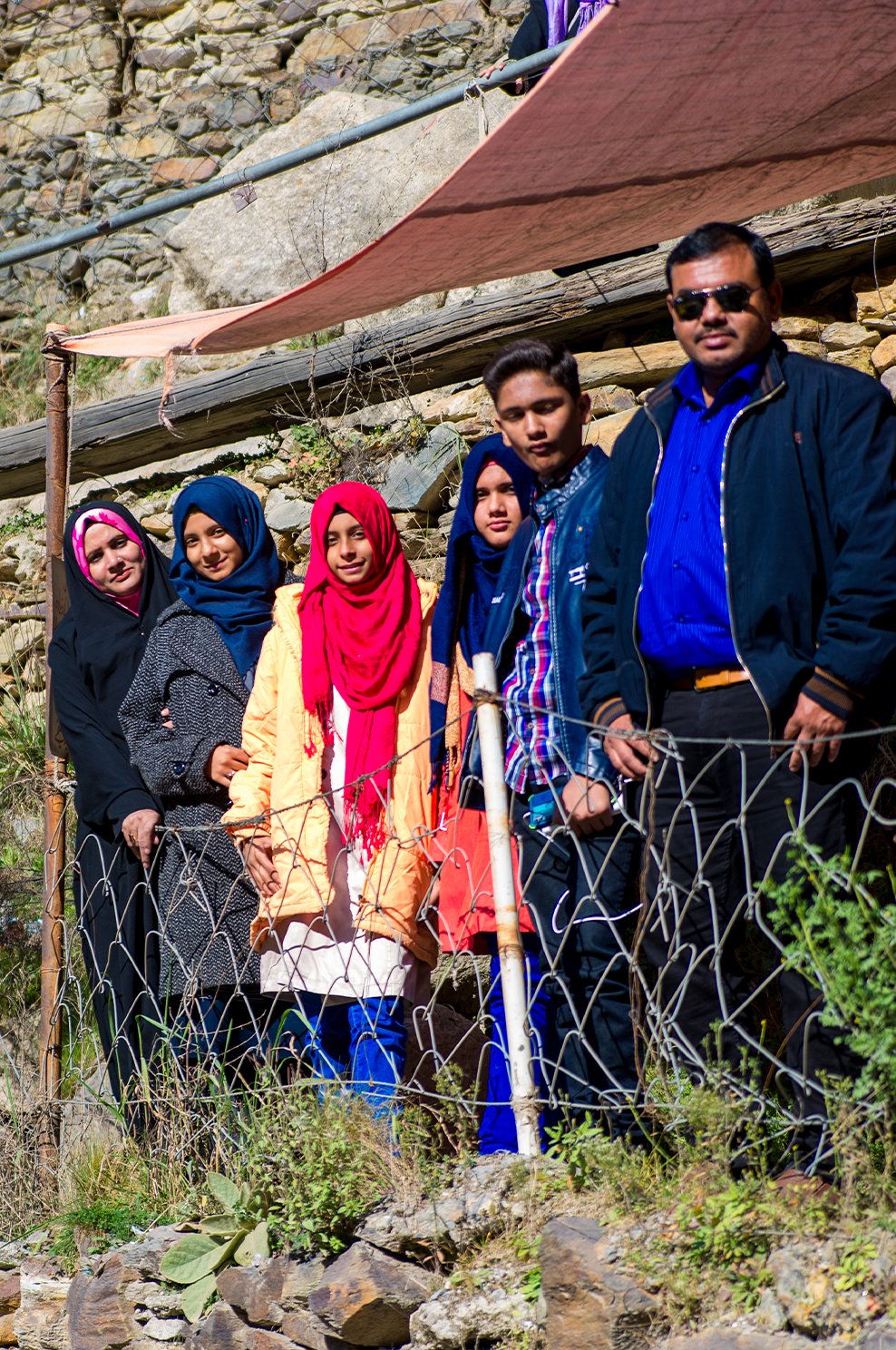 Photography tour group in forest – Saffer Guru