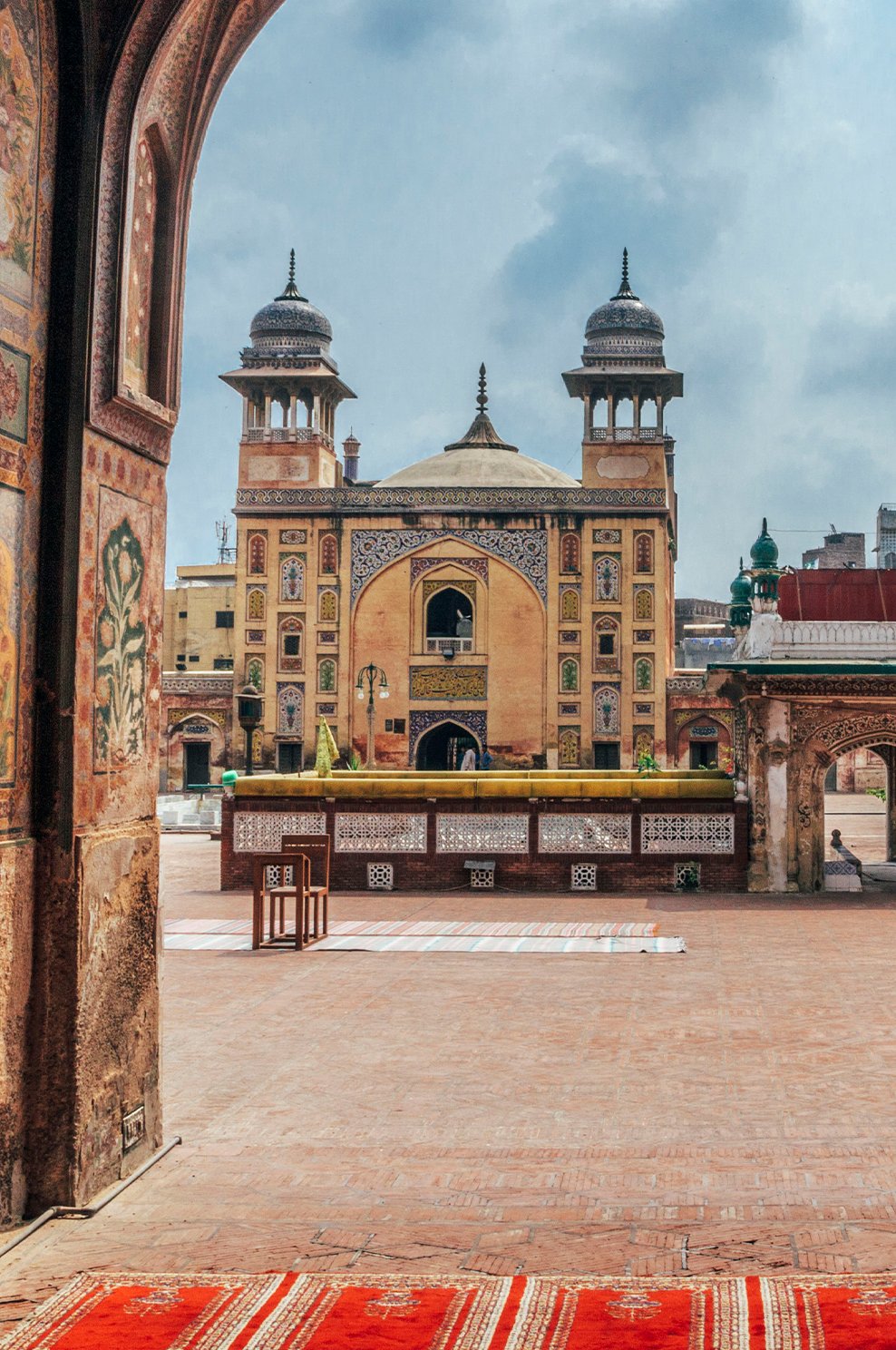 Meditation at serene holy site – Saffer Guru